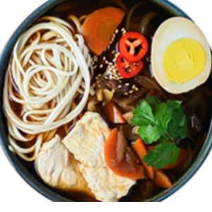 Курячий суп з яєчною локшиною