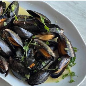 Чилійська мідія в мушлі