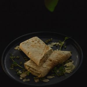 Лаваш з сиром сулугуні