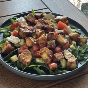 Салат з хрусткими баклажанами