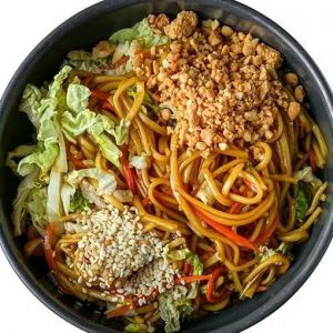 Тайська локшина з куркою