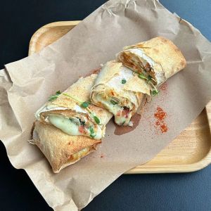 Сулугуні в лаваші