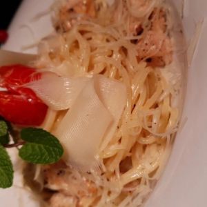 Паста з куркою