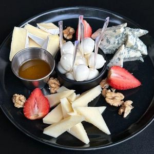 Сирне асорті