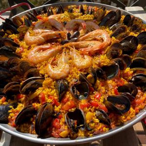 Паелья з морепродуктами