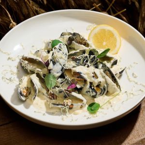 М`ясо мідій із соусом Дор Блю