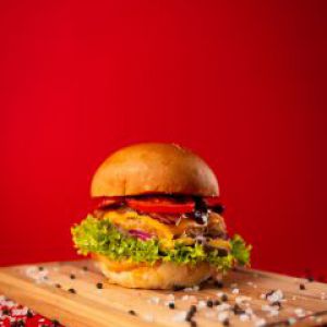 Курячий бургер