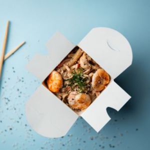 Удон з морепродуктами