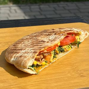 Піта Сулугуні