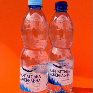 Мінеральна вода "Карпатська Джерельна" 0.5