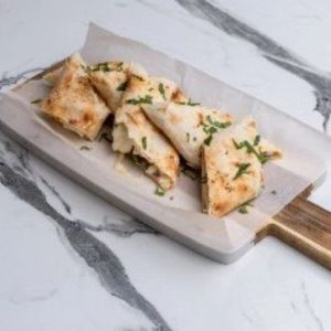 Лаваш сулугуні