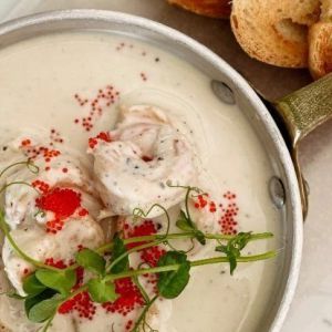 Тигрові креветки у вершково-часниковому соусі