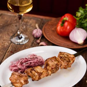 Доставка Шашлик курячий из Хінкальня Шашлик курячий