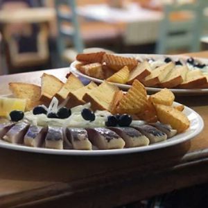 Оселедець маринований