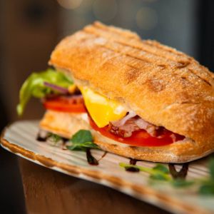 Сендвіч з беконом