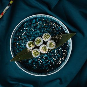 Макі з огірком