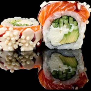 МЕГА РОЛ з лососем та авокадо