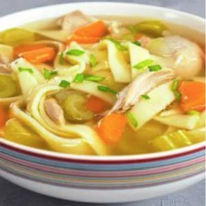 Курячий бульйон з домашньою локшиною