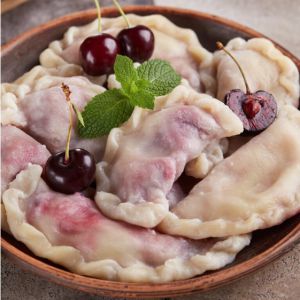 Вареники з вишнями