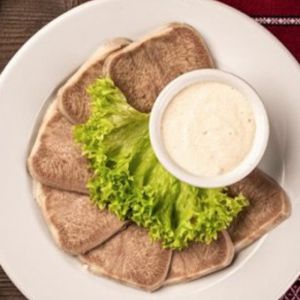 Язик відварний