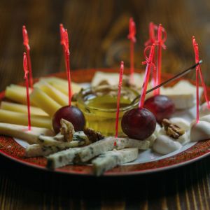 Асорті з вишуканих сортів сиру