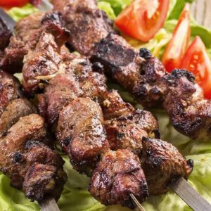 Шашлик з баранини на кістці